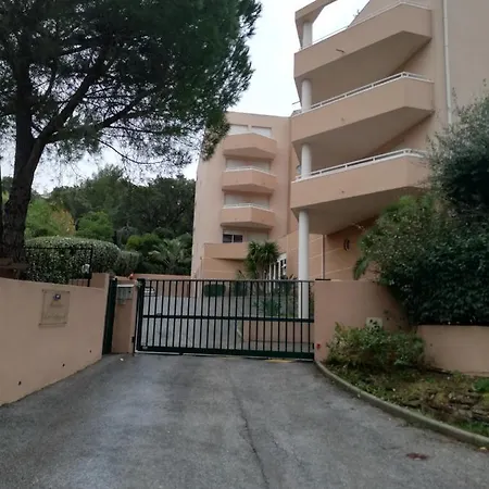 Ferienwohnung Les Calanques Cavalaire-sur-Mer Exterior foto